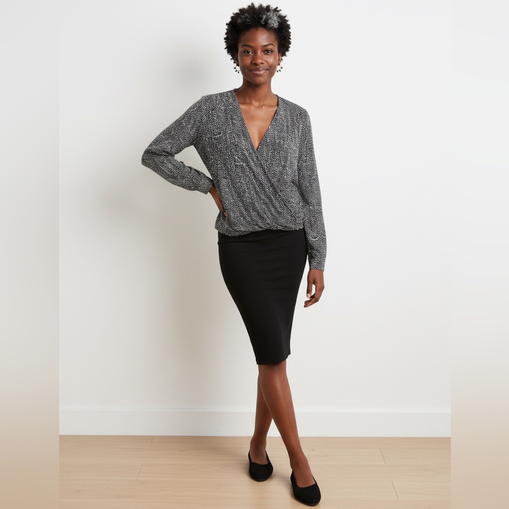 Ann Taylor Black and White Patterned Blouse